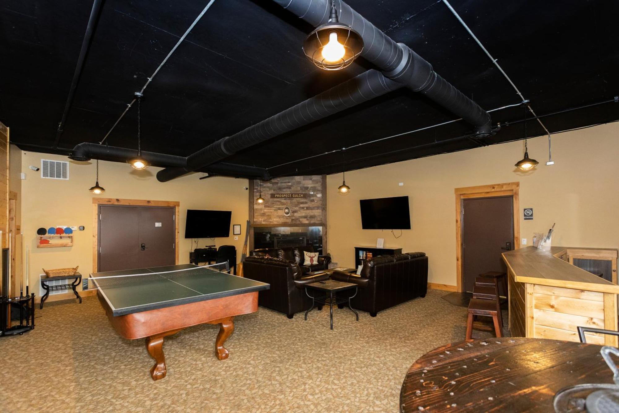 Penthouse Studio W Mtn Sunrise Views & Near Silver Mtn 凯洛格 外观 照片